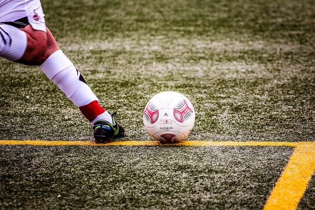 足對陣越南 足對陣越南